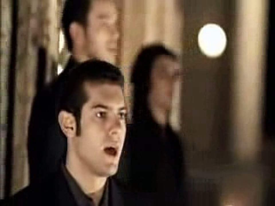 Sami Yusuf reciting  (Darood shareef) Heart touching voice