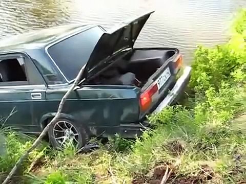 Как утопить по-пьяне ВАЗ