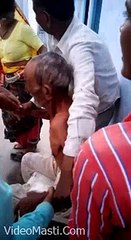 Logo Ne Dadaji Pe Kiya Bahut Atyachar Haha - Must Watch(videomasti.com)