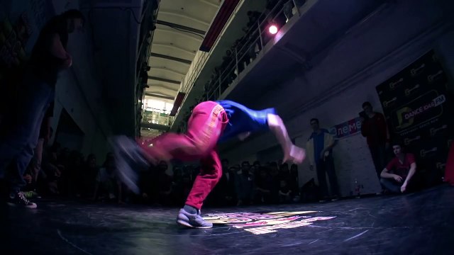 Слава Петренко. Slava vs Robs-One - 1-8 - Red Bull BC One Rostov-On-Don Cypher 2014