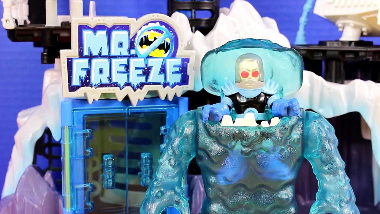 Imaginext Mr. Freeze & Clayface Battle Gotham City Police Batman Superman Cyborg Robin Rob