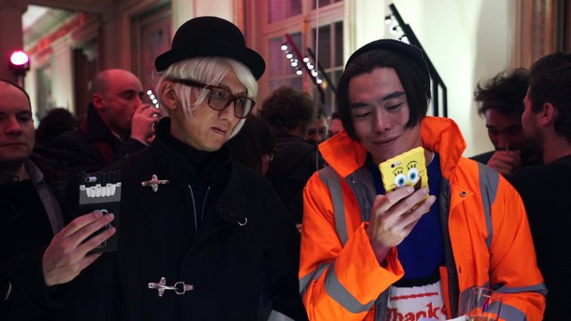 J.M. Weston rend hommage à Yves Klein