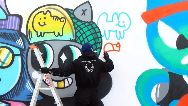 Tours: une fresque géante rue Nationale