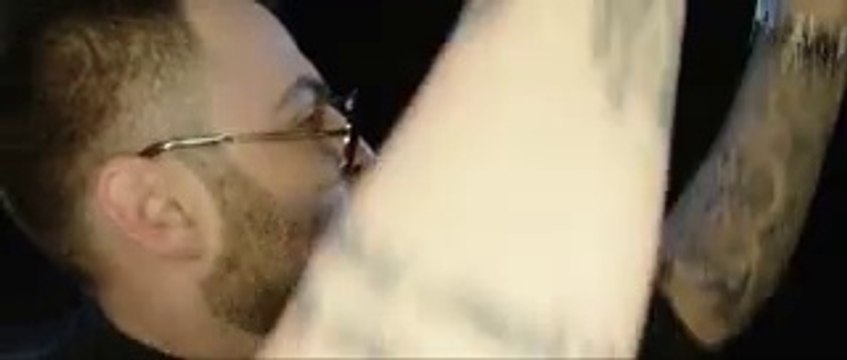 ΚΙ| Knock Out ft. Κωνσταντίνος Νάζης - Όταν πονάω το γλεντάω | (Official mp3 hellenicᴴᴰ music web promotion) Greek- face