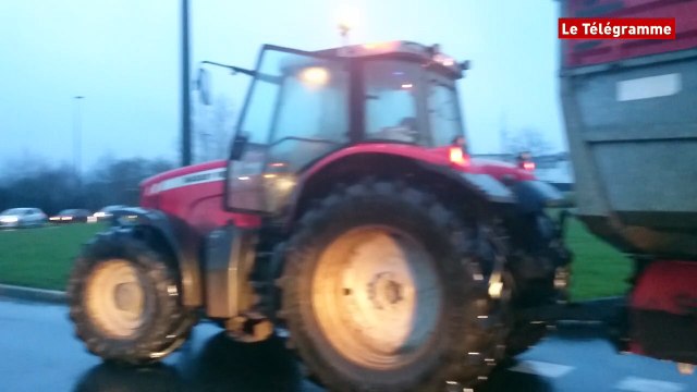 Lannion. Le rond-point du Boutil partiellement bloqué par des agriculteurs