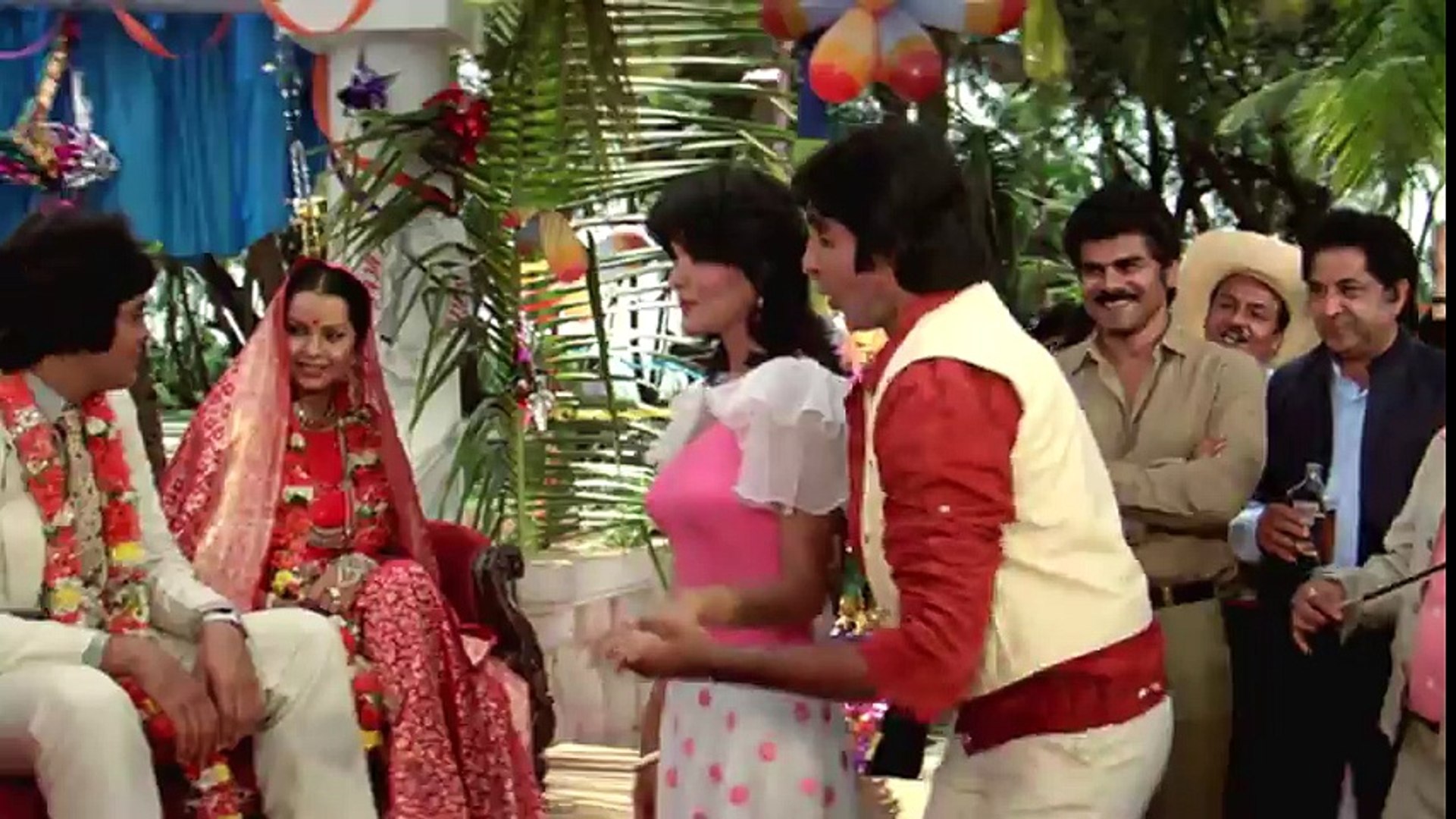 Tu Maike Mat Jaiyo Amitabh Bachchan Zeenat Aman Pukar Fun