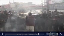سمن آباد کے رہائشیوں کا اورنج لائن ٹرین کے خلاف احتجاج