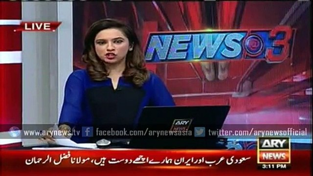 Imran Khan Pushes Truck in Islamabad