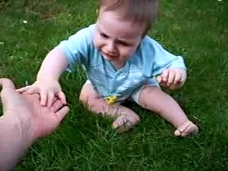 Maman, au secours, j'aime pas l'herbe !