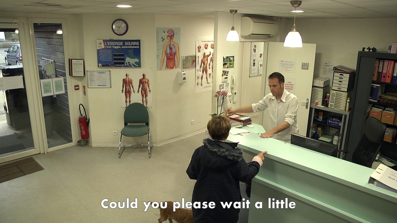 Parcequ'il y a trop d'homme qui se comportent comme des chiens... ! Mdr