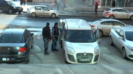 Tekirdağ Tartıştığı Eşini Ensesinden Vurdu