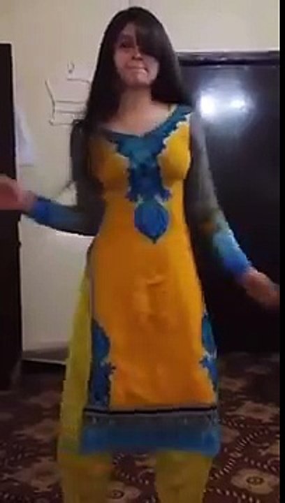 Private desi girl sexy dance