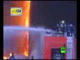 فيديو.. إخماد حريق في خزان للنفط في ليبيا