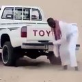 Funny Arabic Guy Dancing(Funny Dance)