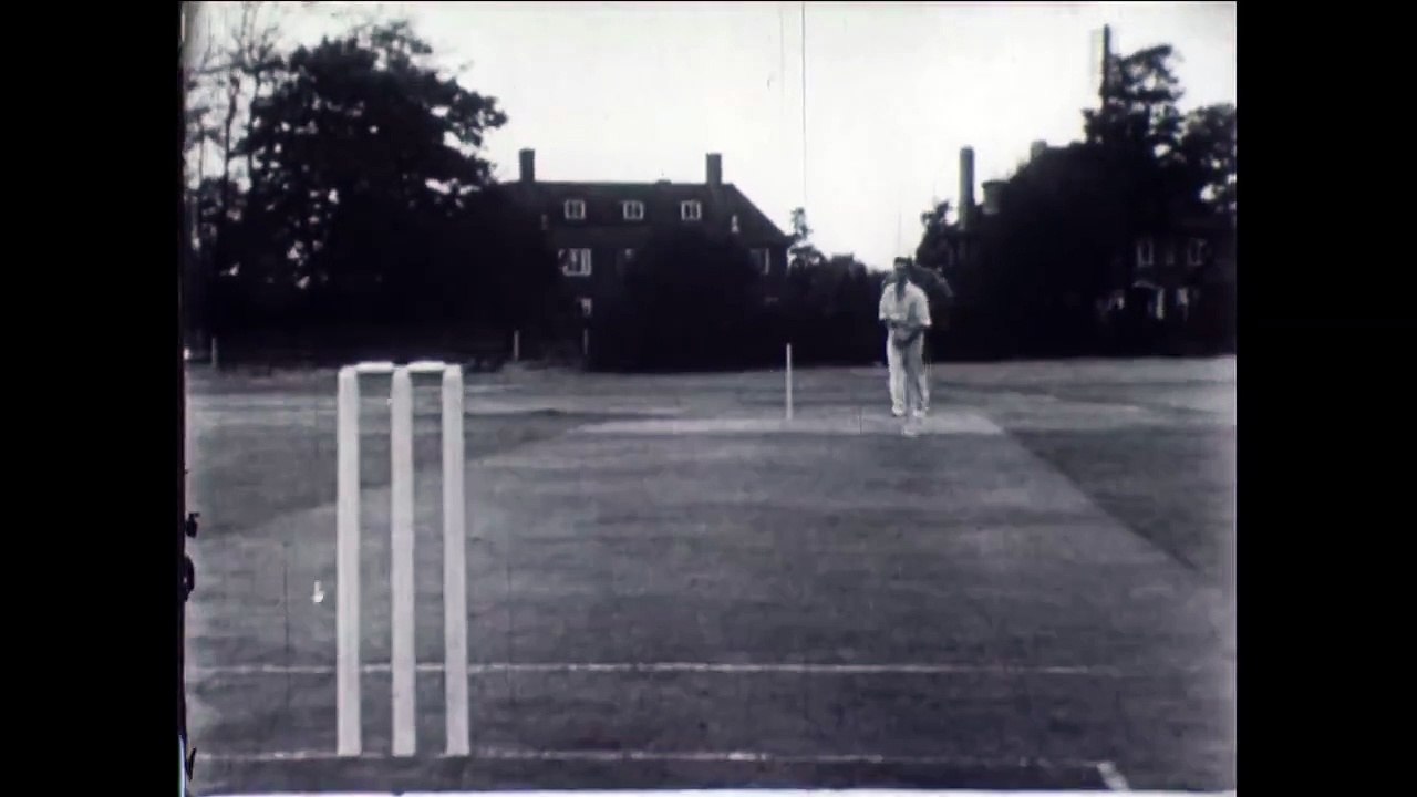 How to Bowl Swing | Cricket History