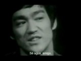 Bruce  lee boca ojos