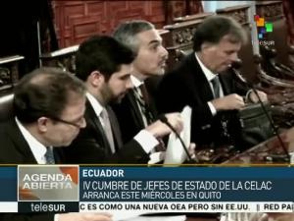CELAC: Reconoce pdte. Santos que combate a la pobreza es el reto de AL