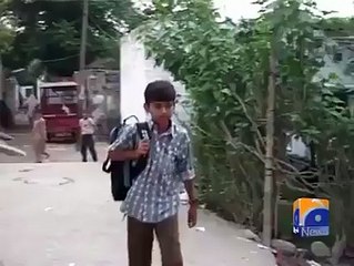 pakistani talanted boy but work in factory