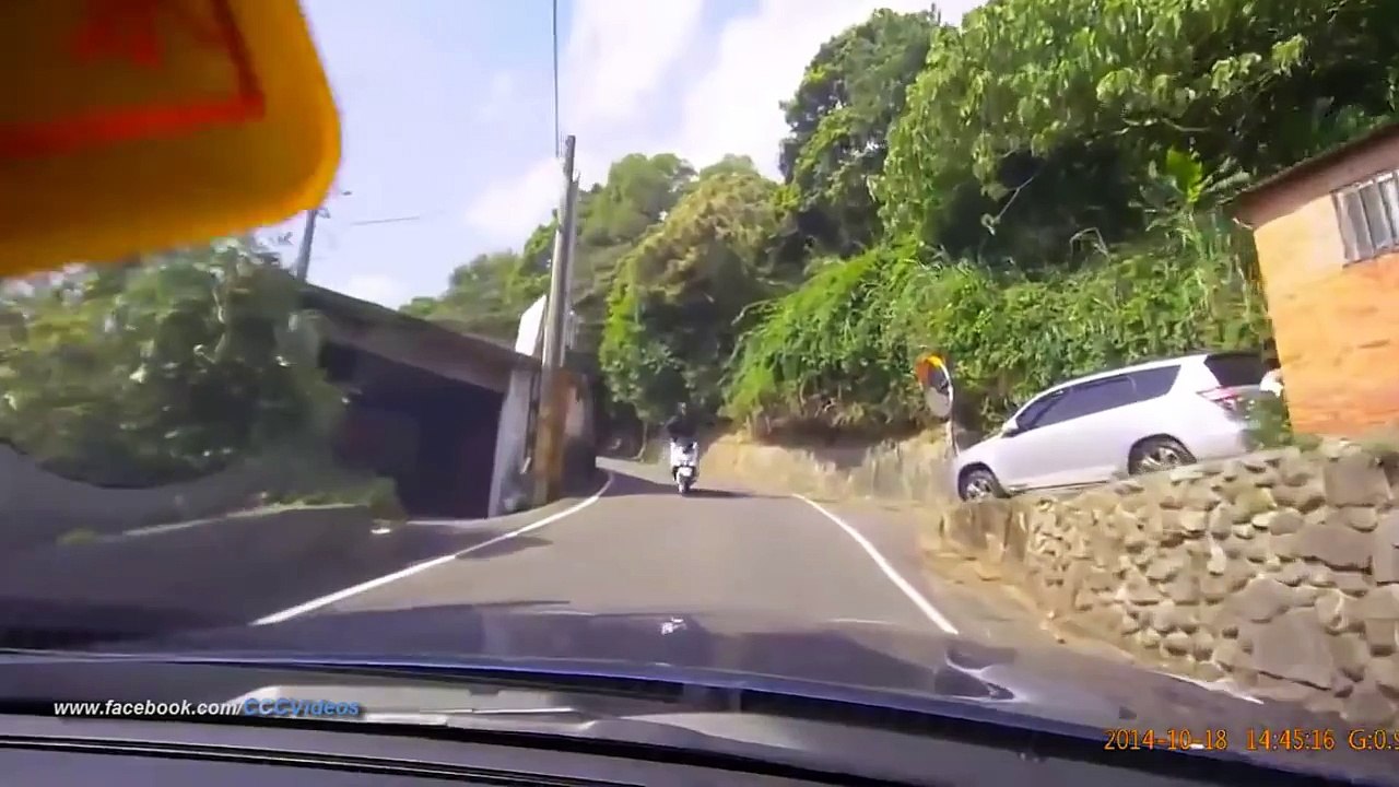 OCTOBER Review Car Crash Compilation - NEW by Ç :)