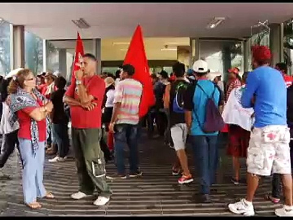 INVASÃO NA ESPLANADA