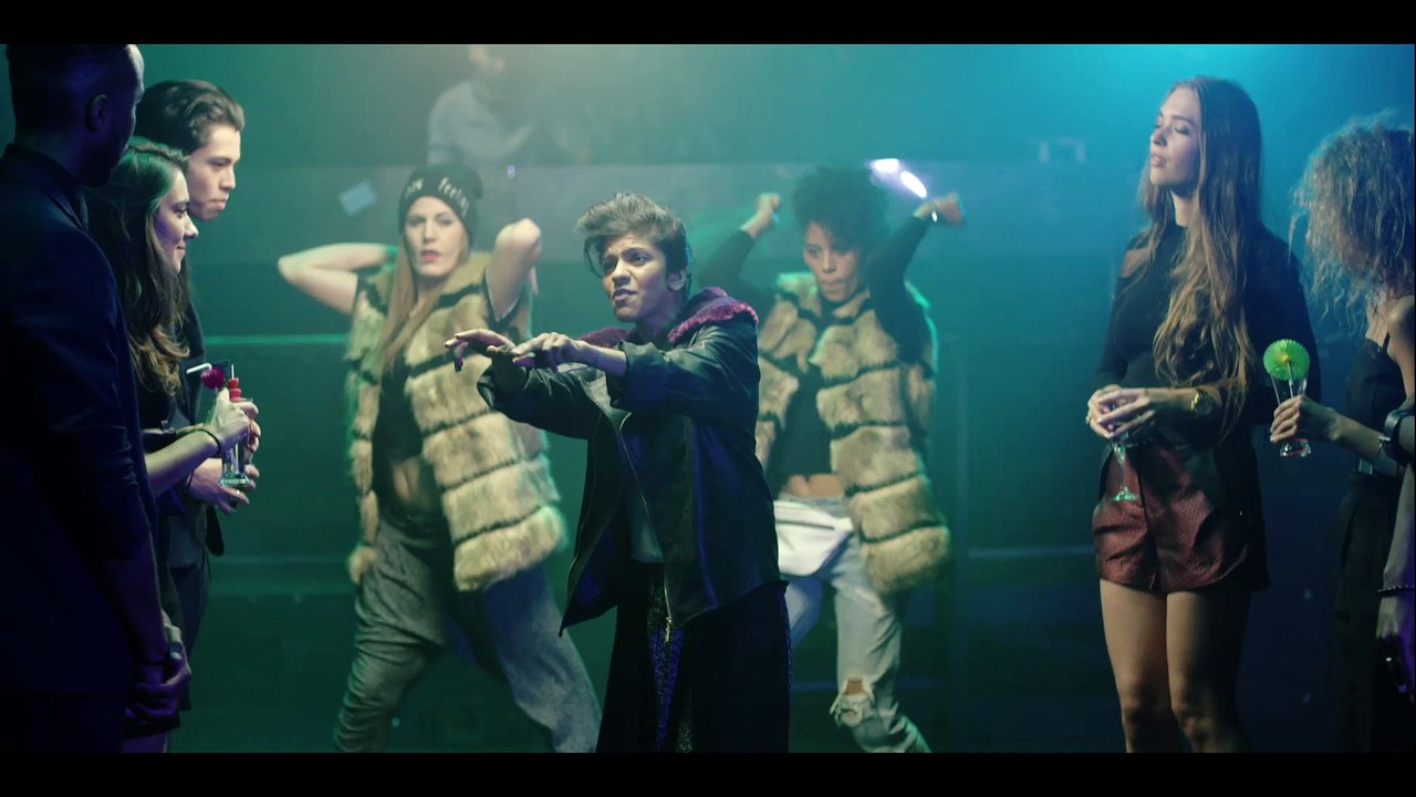 Soom T - Broken Robots