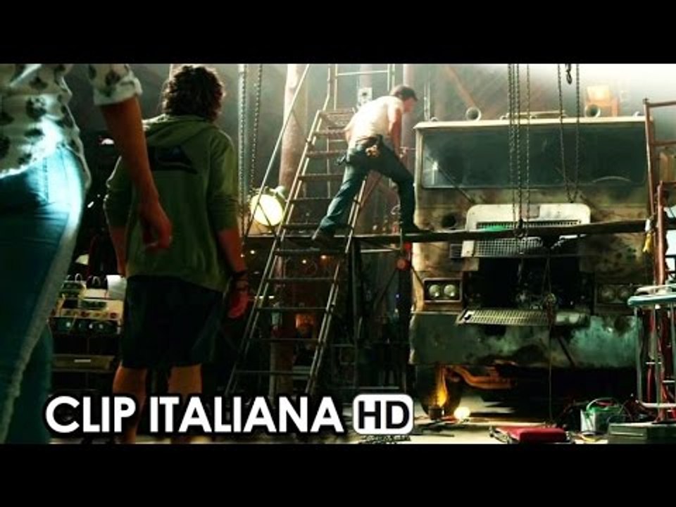 Transformers 4 - L'Era dell'Estinzione Clip Italiana 'Abbiamo trovato un Transformer' (2014) HD