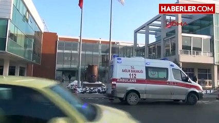 Eskişehir Belediye Önünde Kuru Sıkı Tabancayı 9 Yaşındaki Kızının Başına Dayadı