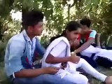 Bangladeshi school Girls And boys are kissing on the Road after School !! স্কুল প্রেম !! -