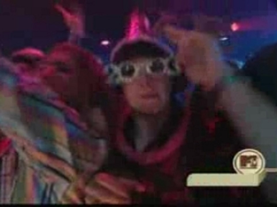 Foo Fighters & Jack Black (Live At MTV) - Back In Black (AC