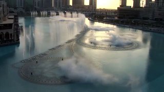 The Dubai Fountain- Sama Dubai (Opener) Shot-Edited with 5 HD Cameras - 1 of 9 (HIGH QUALITY!)