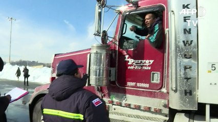 Washington sigue bloqueada luego de nevada histórica