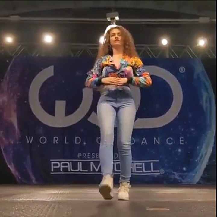Barbie Doll Dance Amazing!