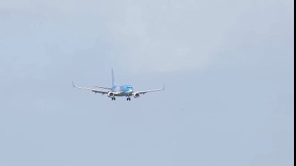 Most Amazing landing!!! Tuifly  incident to landing  Crosswind Landing