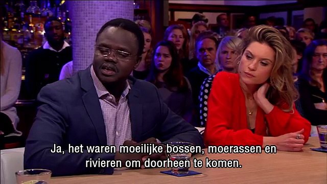 Zesjarige vlucht zonder familie - RTL LATE NIGHT (720p Full HD)