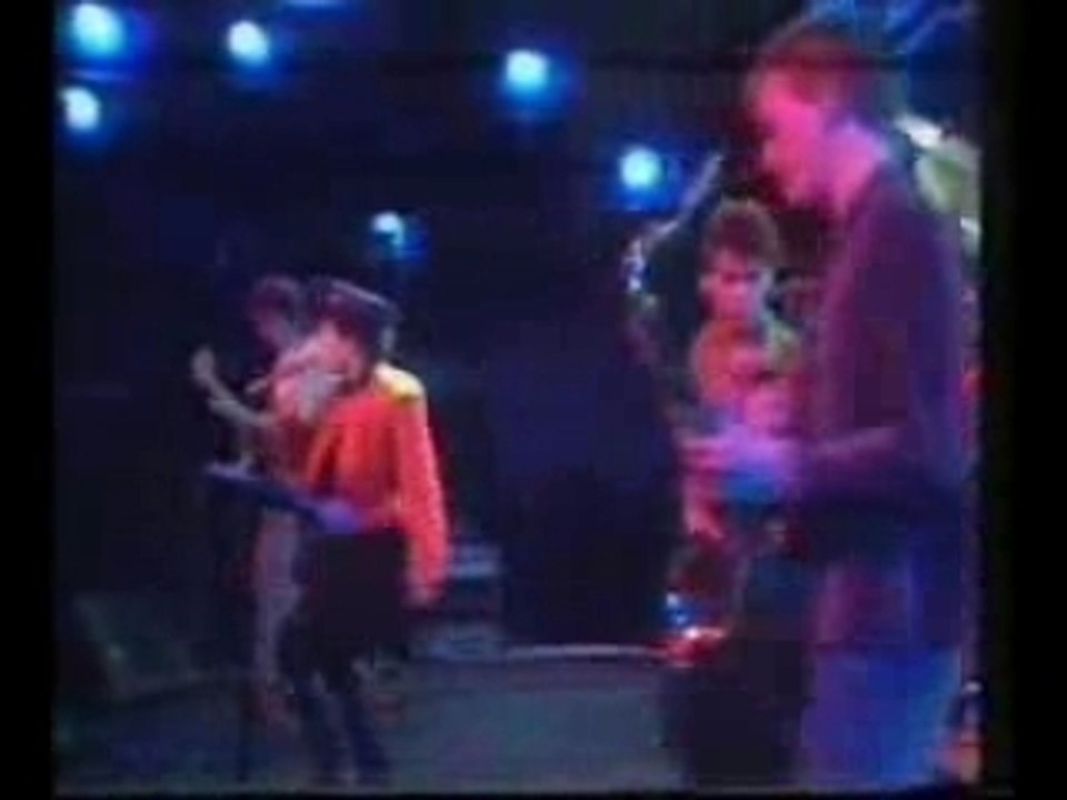 X Ray Spex - Artificial (Live 78)
