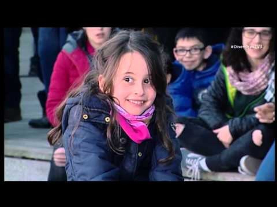 TV3 - Divendres - El món casteller de Valls (part 1)
