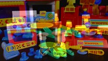 Play Doh Meal Makin Kitchen Spaghetti Dinner for Disney Pixar Cars Luigi and Guido Diecast Toys