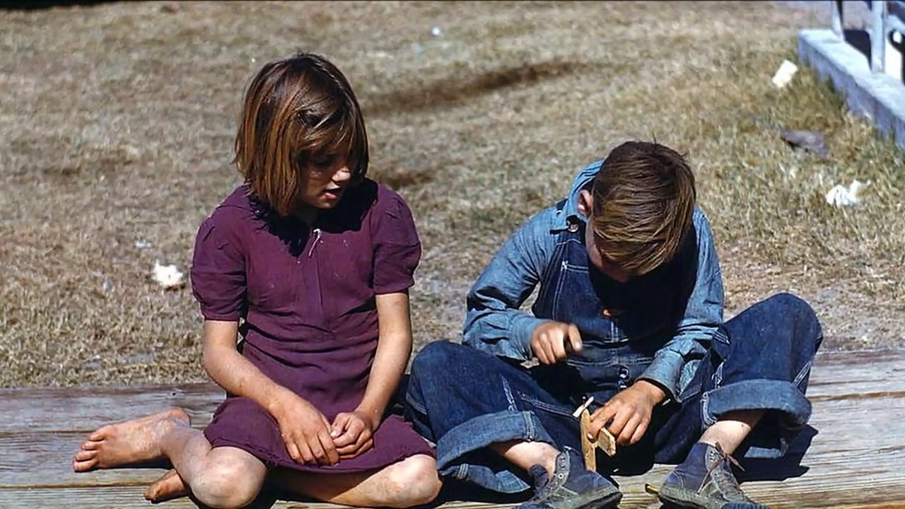 Glenn Miller and his Orchestra A String Of Pearls (1942) HQ