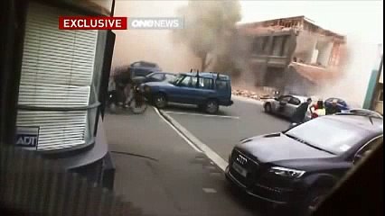 下载视频: NEW CCTV footage of 2014 Chile Earthquake 8.0 Tsunami Warning  Disastrous Earthquakes