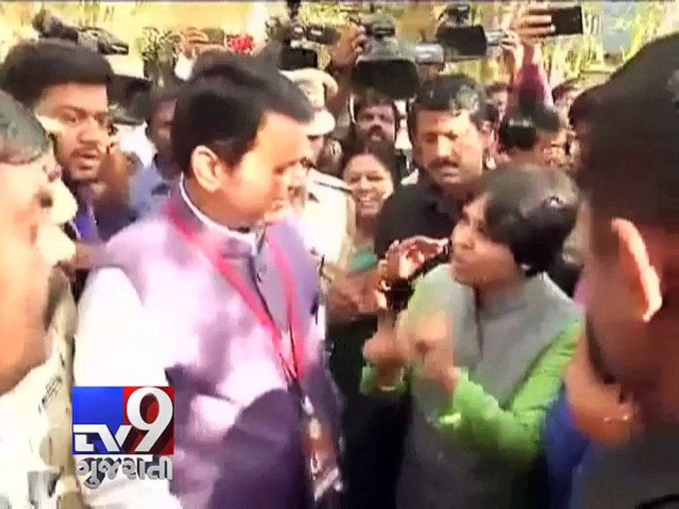After Tweet, Devendra Fadnavis Meets Women Activists On Shani Temple - Tv9 Gujarati