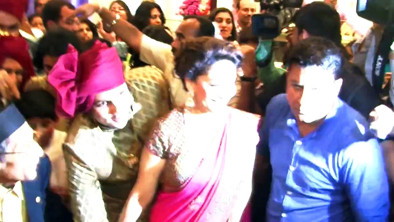 Madhuri Dixit - Five Things You Didn\'t Know About Her