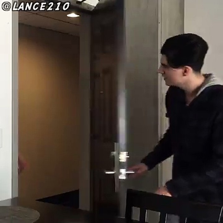 Entering A Friends House VS Entering A BEST Friends House