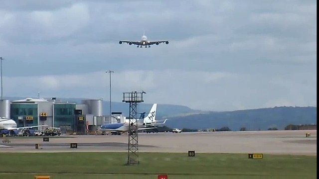 A380 Touch and Go (Aborted Landing) Manchester Airport July 11th 2012 Crosswind Landing