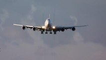 Boeing 747-8 BBJ crosswind landing Qatar Amiri A7-HJA @ Euroairport MLH/BSL LFSB  Crosswind Landing