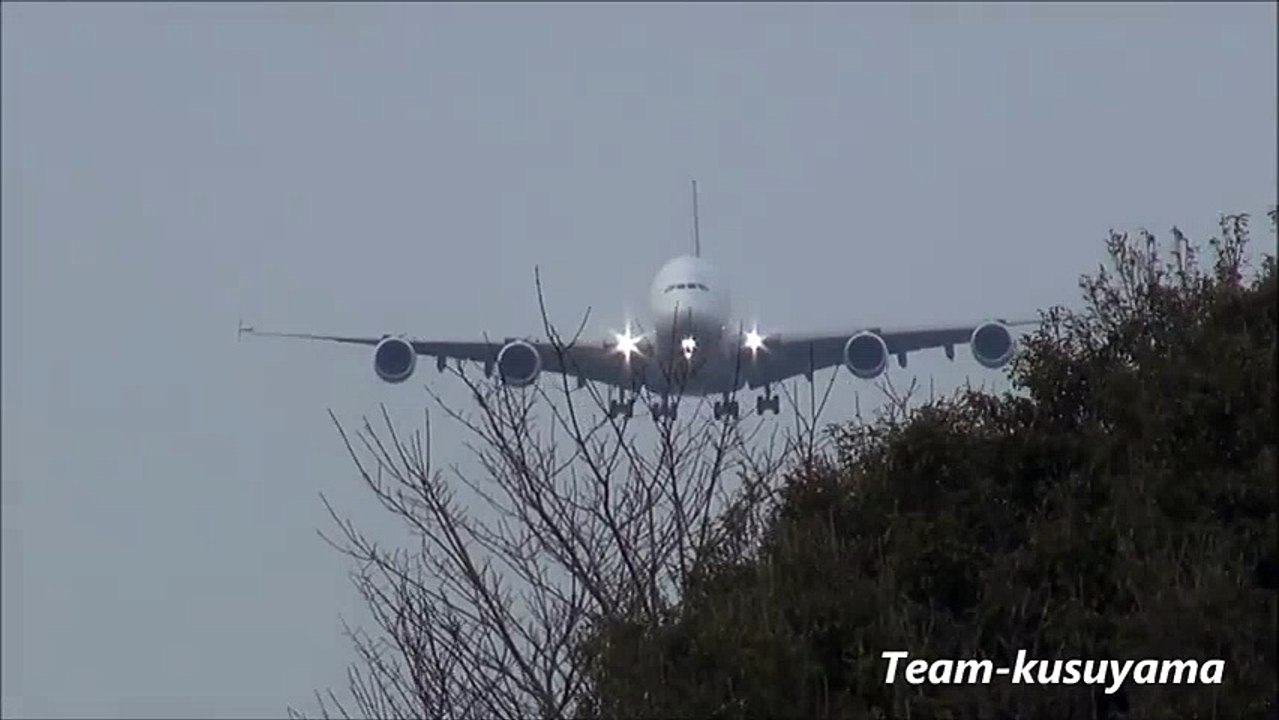 Thai Airways A380 crosswind landing at Narita Airport.  Crosswind Landing