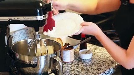 Snickers Chocolate Cake