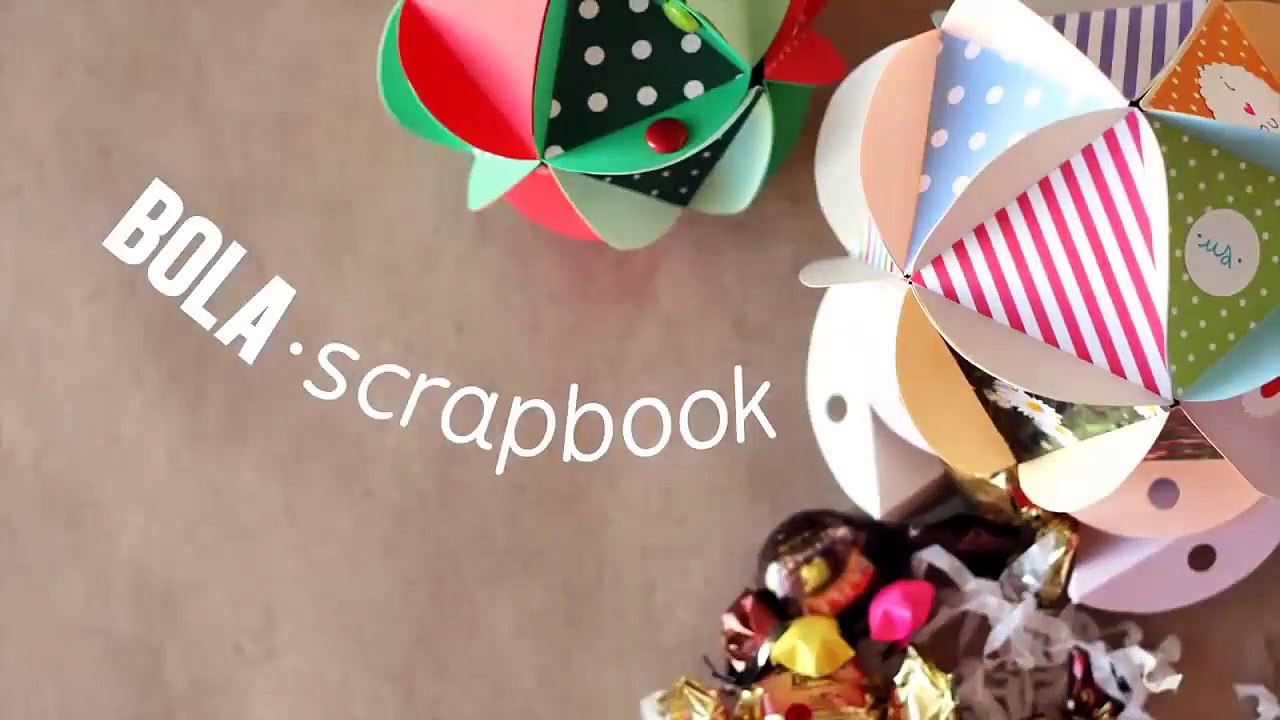 Bola Scrapbook