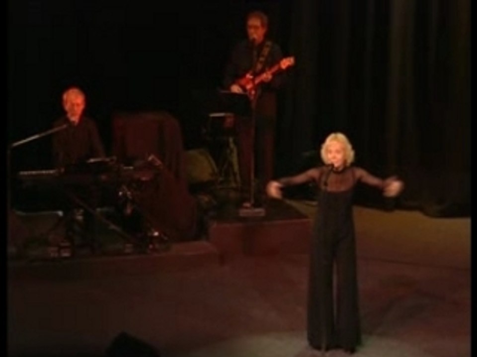 ISABELLE AUBRET - C'EST BEAU LA VIE