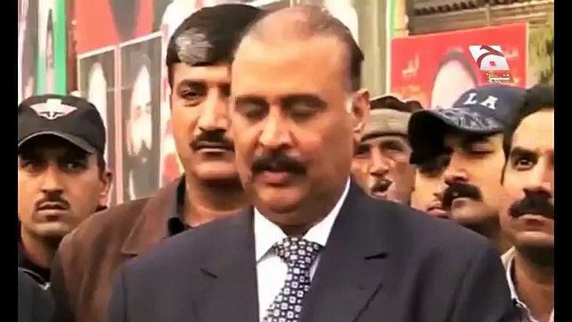 Tezabi Totay Raja Riaz Funny Poetry on Valentine's Day