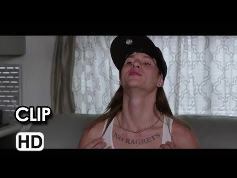 Come ti spaccio la famiglia Clip 'Forti i tatuaggi, bello!' (2013) - Jennifer Aniston Movie HD